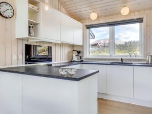 Holiday Home Ejnarine - 300m from the sea by Interhome