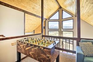 Spacious Fairplay Cabin with Views about 21 Mi to Breck!