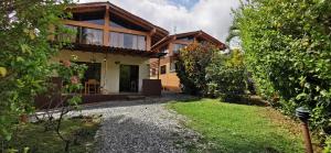 Montezuma Hills - Two Houses in a private compound