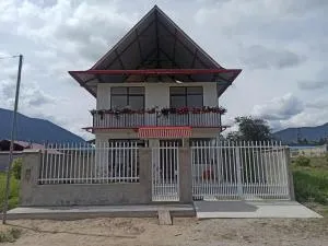 Hermosa y espléndida casa en Oxapampa - La Merced