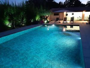 Villas Villa special Famille de 210 m² avec piscine a 20 min de la mer : photos des chambres