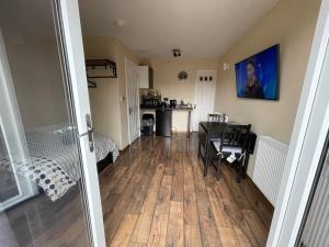 Studio-4 for professionals