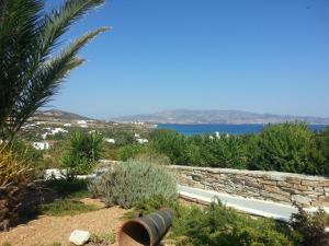 Villa Peristeri Antiparos Greece