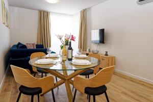 Apartment A&M