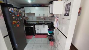 Casa da frente foz piscina wifi garagem churrasqueira e ar na casa inteira