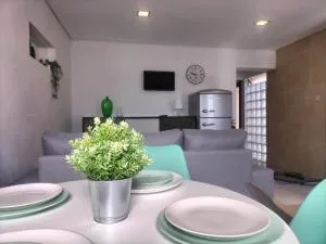 The Ferry House - Сан-Жасінту