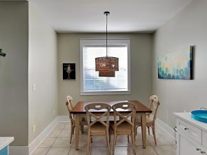 Bungalows at Seagrove #142