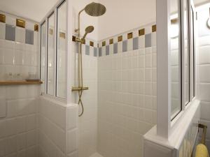 Mont-Dore Centre: Bel Appartement T2 au Pied des Thermes avec Wifi - FR-1-608-241