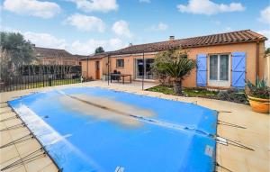 Maisons de vacances Nice Home In Sallles-daude With Outdoor Swimming Pool, Private Swimming Pool And 3 Bedrooms : photos des chambres