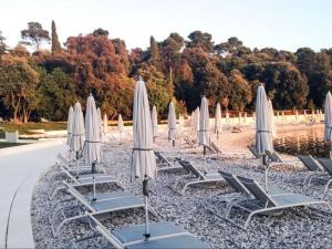 Rovinj Seaside Apartment with Balcony