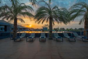 Kamala Beach P15 Pool view Suite