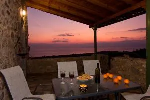 Stavroulas Stone House in Rigklia, Messinia - 皮尔戈斯