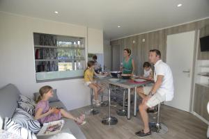 Maisons de vacances Les Roulottes & Cottages du Moulin : photos des chambres