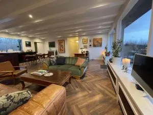 Enchanting country home - Skálholt