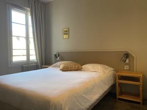 Hotels Hotel Marguerite : photos des chambres