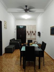 Homestay Pasir Puteh Taman Sri Sentosa