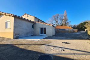 Maisons de vacances La Haute Chabossiere 2 gites a la campagne proche du Puy du Fou jusqu'a 17 couchages : photos des chambres