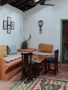 Caju Grove - The Big Yellow Goan House