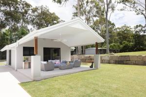 Family Getaway Poolside Fun & Wildlife Spotting