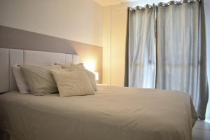 Mediterrâneo 507 - Todo Equipado, Ar Condicionado, Churrasqueira na Varanda, Internet Fibra 600MB, Estacionamento Grátis