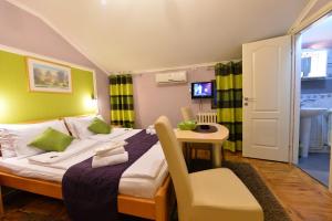 Double Room room in Guest Accommodation TAL Centar