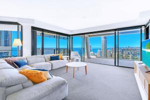 Circle On Cavill Surfers Paradise Apartments-Holiday Paradise