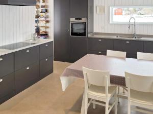 9 person holiday home in ELLÖS-By Traum