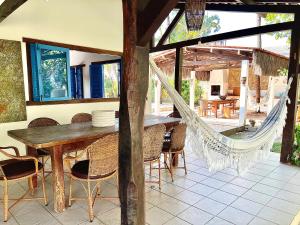 Casa Bonita da Barra - 04 quartos, 170m da praia barramar