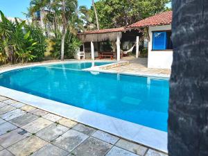 Casa Bonita da Barra - 04 quartos, 170m da praia barramar