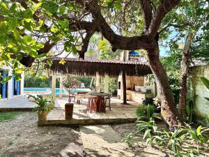 Casa Bonita da Barra - 04 quartos, 170m da praia barramar