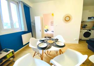 Appartements Appart Ideal-Poitiers Centre-Saint-Michel-4pers : photos des chambres