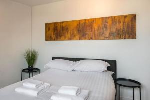 Seascape loft - Ramsgate Modern three bedroom apartment