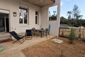 Appartement T3 * * * + Piscine - La Terrière