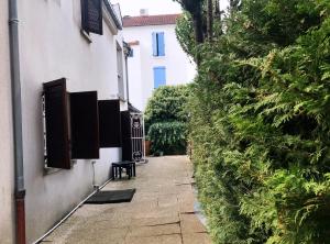 Maison de Longde-Appartement avec 2 chambres