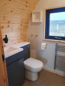 Grimsay Glamping, North Uist - Pod Glas