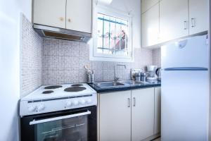 Loft Apt with Acropolis View