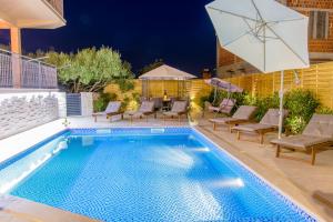 MY DALMATIA - Penthouse Apartment Zadar with shared pool