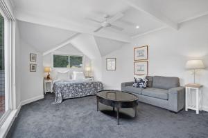 Iluka Palm Cove Penthouse