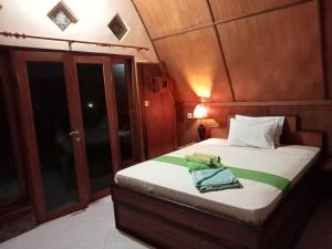 Phòng Giường Đôi Nhìn Ra Vườn (Double Room with Garden View)