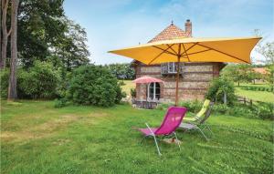 Maisons de vacances Amazing home in Hericourt-en-Caux with 6 Bedrooms and WiFi : photos des chambres