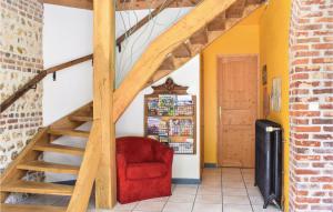 Maisons de vacances Amazing home in Hericourt-en-Caux with 6 Bedrooms and WiFi : photos des chambres