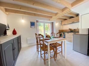 Maisons de vacances Maison calme avec jardin prive, 4 couchages, proche de La Baule - FR-1-245-176 : photos des chambres