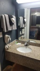 OSU King Bed Hotel Room 103 Booking
