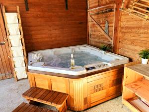 Chalets Chalet de Seyne : Chalet 3 Chambres