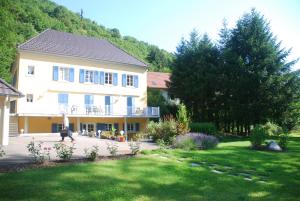 B&B / Chambres d'hotes Les Volets Bleus Alsace Vosges : photos des chambres