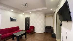 Elegant Modern Apartment