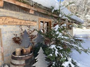 Maisons d'hotes L'arbre a chapeaux : photos des chambres