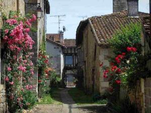 Maisons de vacances Peaceful location a short walk To One Of Frances Most Beautiful Villages : photos des chambres