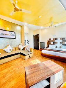 Goroomgo Avirahi Mumbai