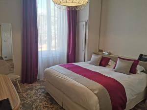 Hotels Hotel La Ferriere : photos des chambres